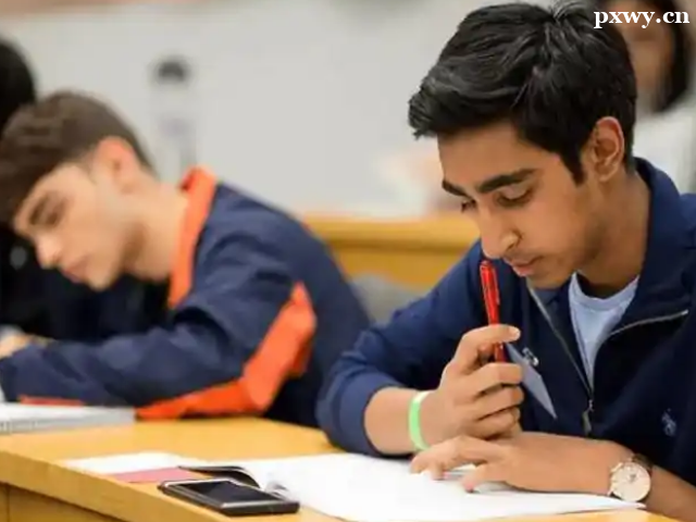 ����KET�ͽ���PET�ĸ��ѿ�