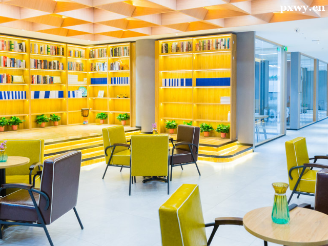 ֣�ݳ�����ѧ�н�����ļҺ�