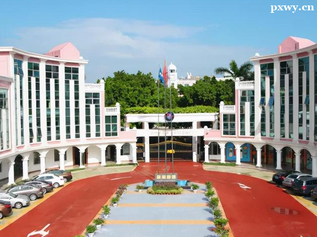 ���ݹ���ѧУѧ��һ�����Ǯ