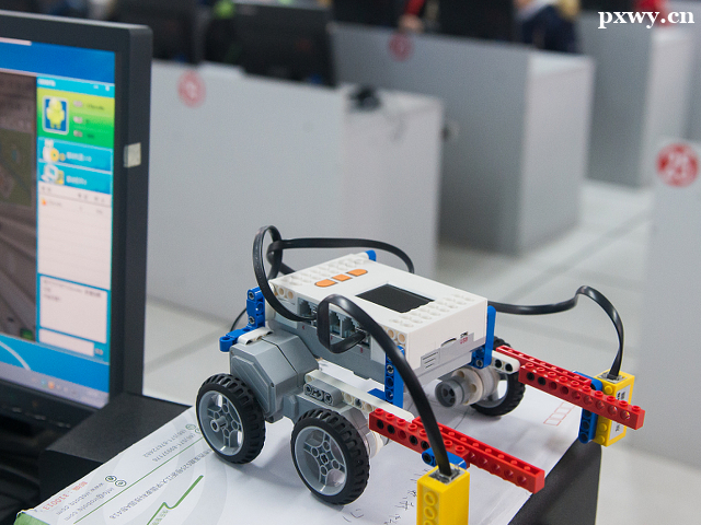 ��ͯѧ�����˱����������